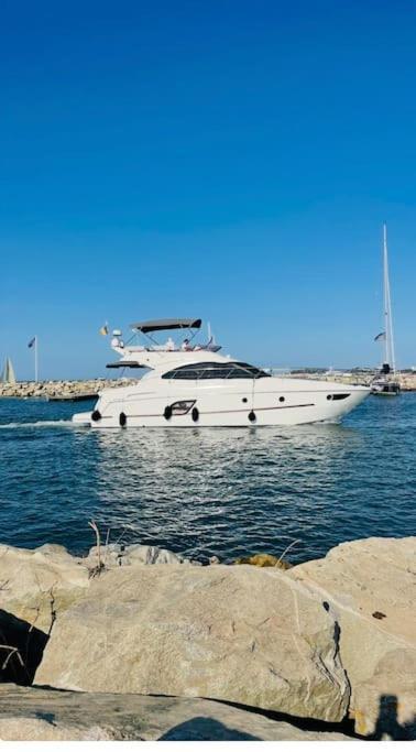 Proche St Tropez Refait A Neuf Bord De Plage Et Piscine Cogolin Exterior foto